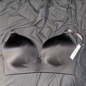 NWT 34DDD SOMA BRA